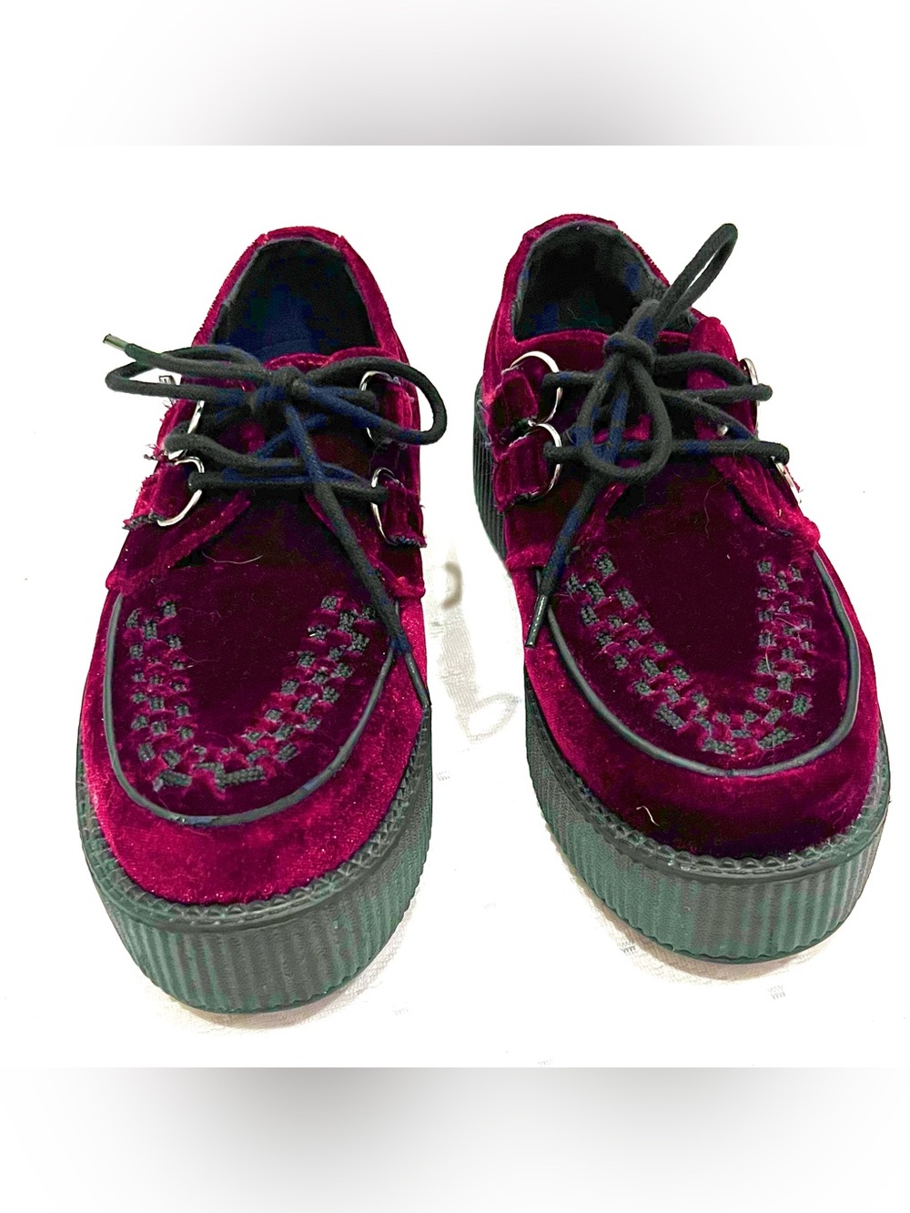 T.U.K. Velvet Creeper Shoes Burgundy Women Size 7 / Men Size 5 Unisex